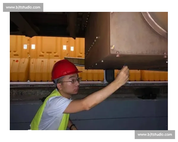 聚焦小组出线目标全力冲刺赛场书写团队新篇章在关键对决中稳扎稳打